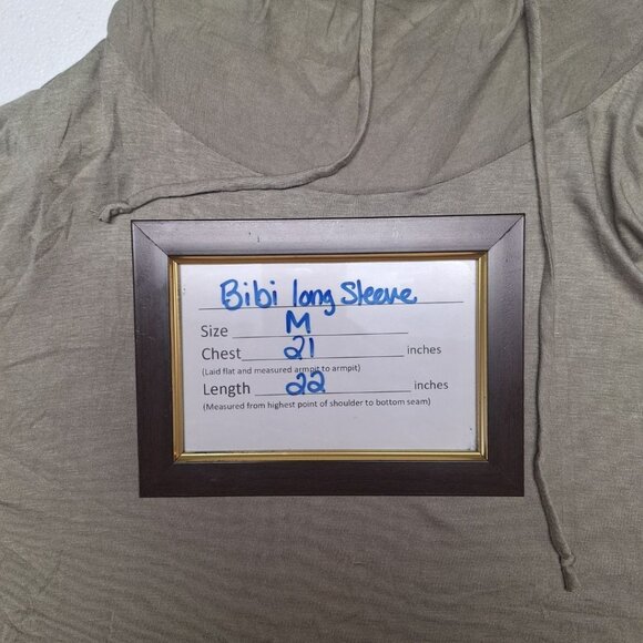 BiBi Long Sleeve Cowl Neck Shirt Lightweight Soft Green Floral Womens Medium - Picture 4 of 6